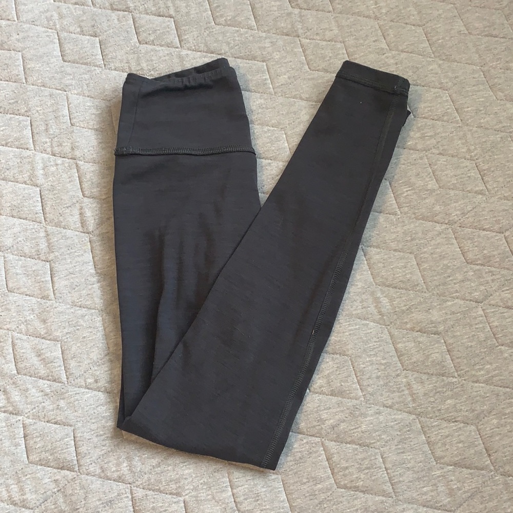 dark grey american eagle leggings